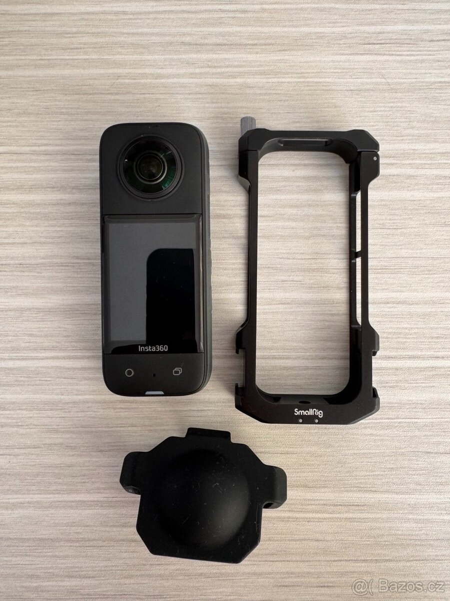 Insta360 X3