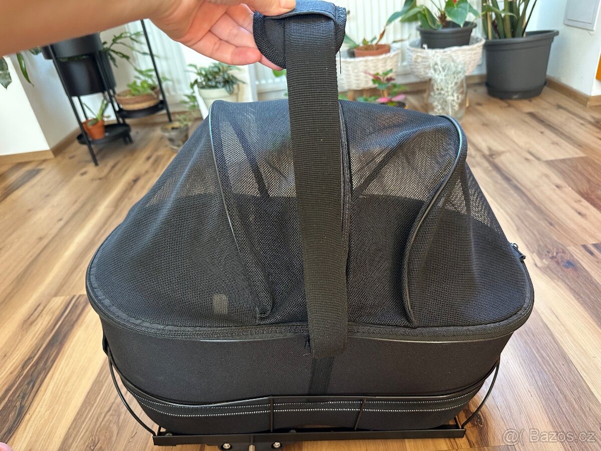 Přepravka/koš na psa na nosič