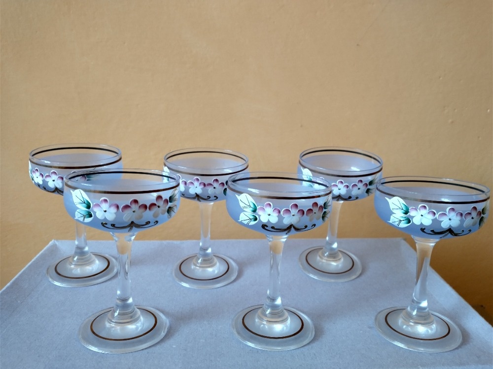 Skleničky – modré sklo