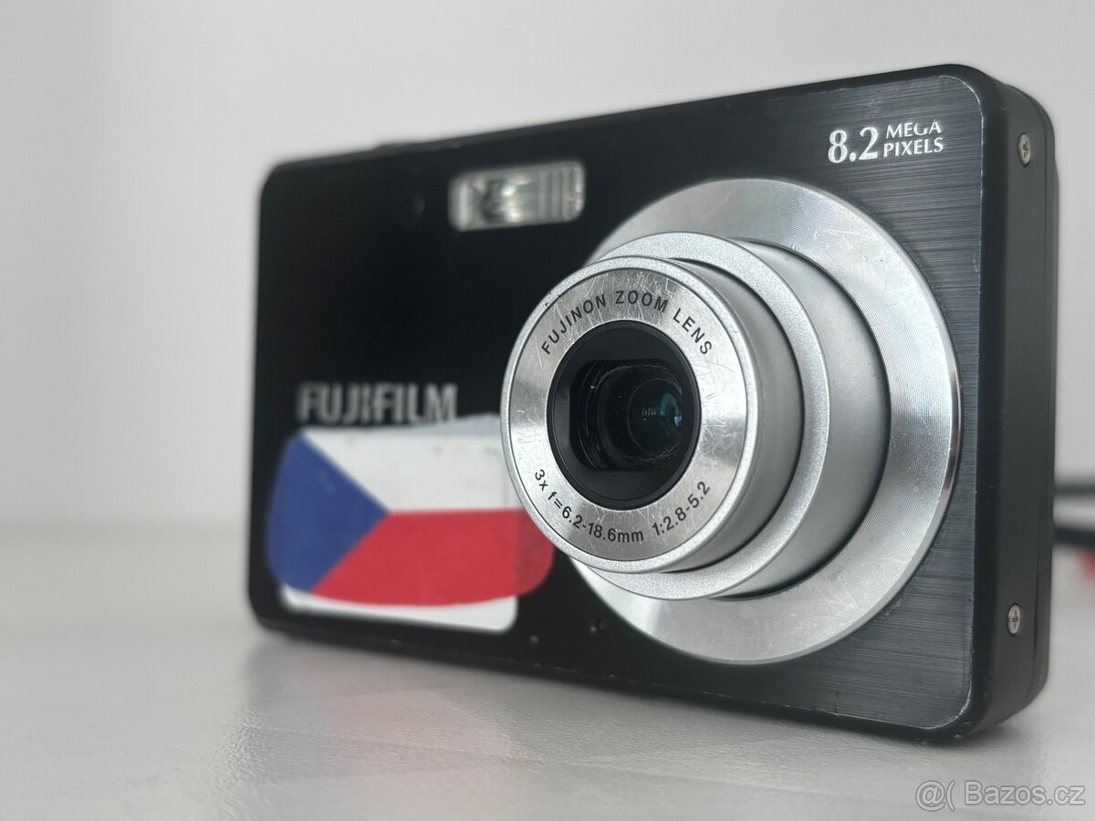Fujifilm FinePix – 8.2 MP, funkční, slabá baterie ✅