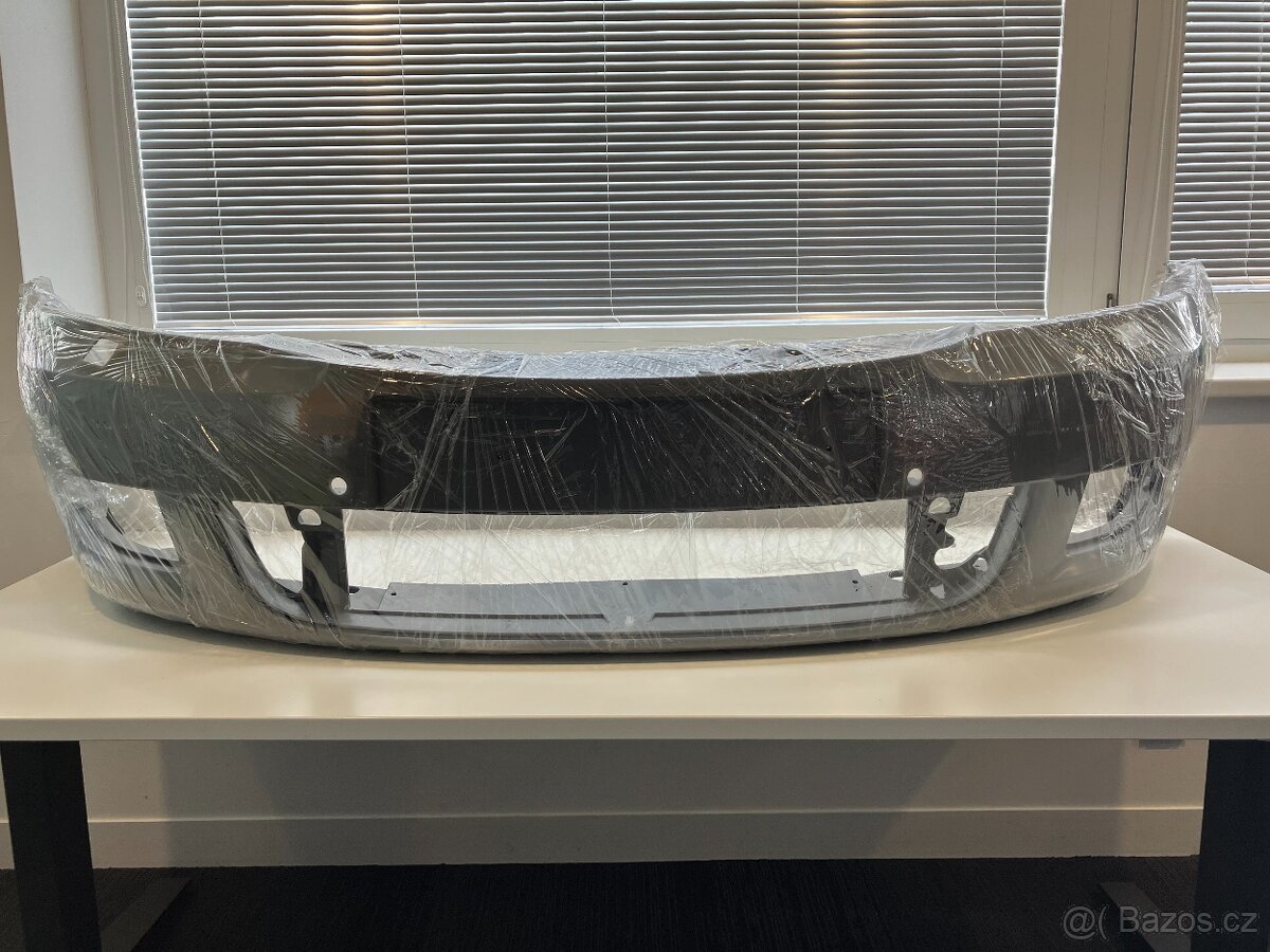 Přední nárazník 1Z0807221Q Octavia II FL original