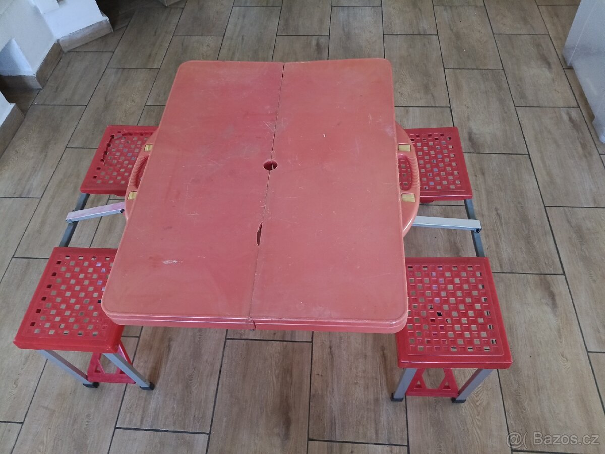 Kempingový set skládací