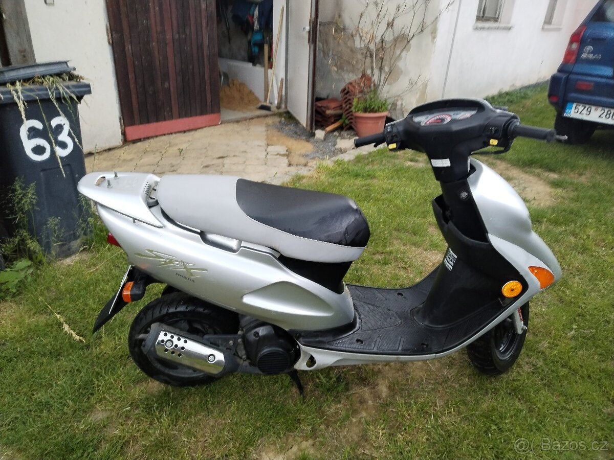 Skútr Honda 50