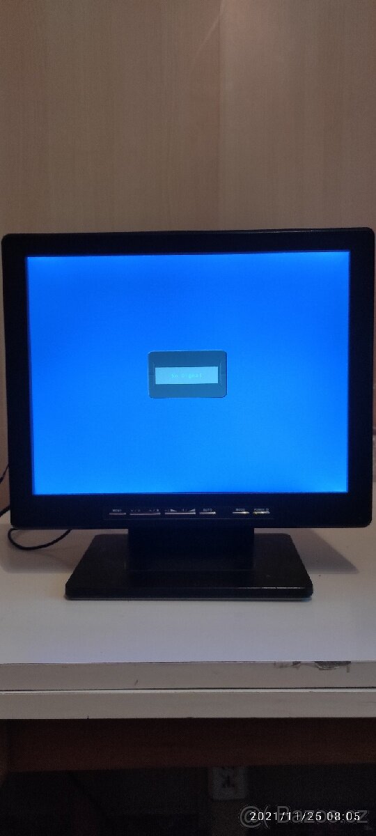 Dotykový 15" monitor