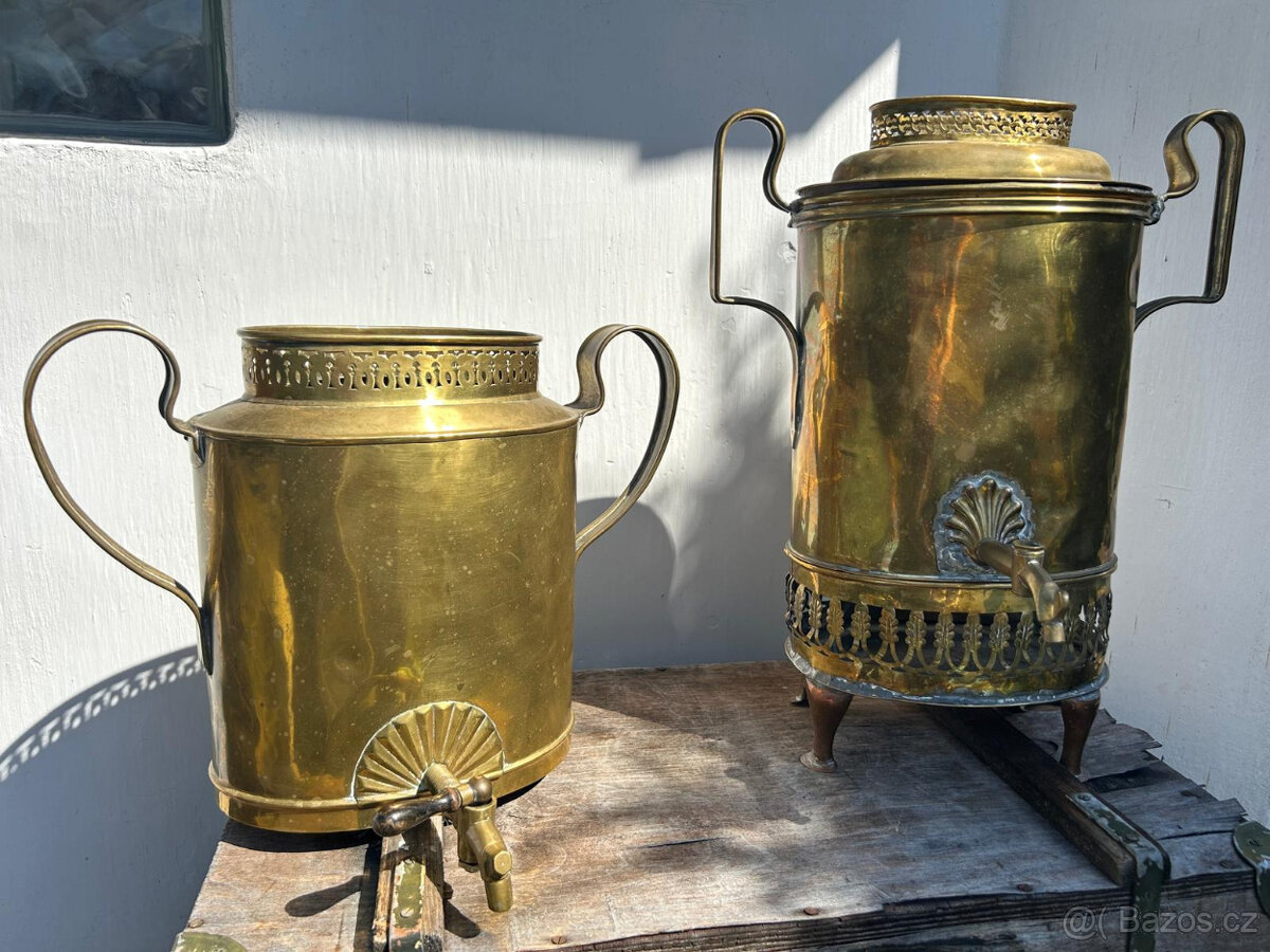 Starožitný mosazný samovar