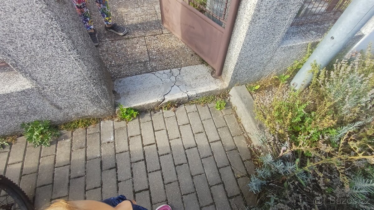 ZEDNICKÉ A SANAČNÍ PRÁCE