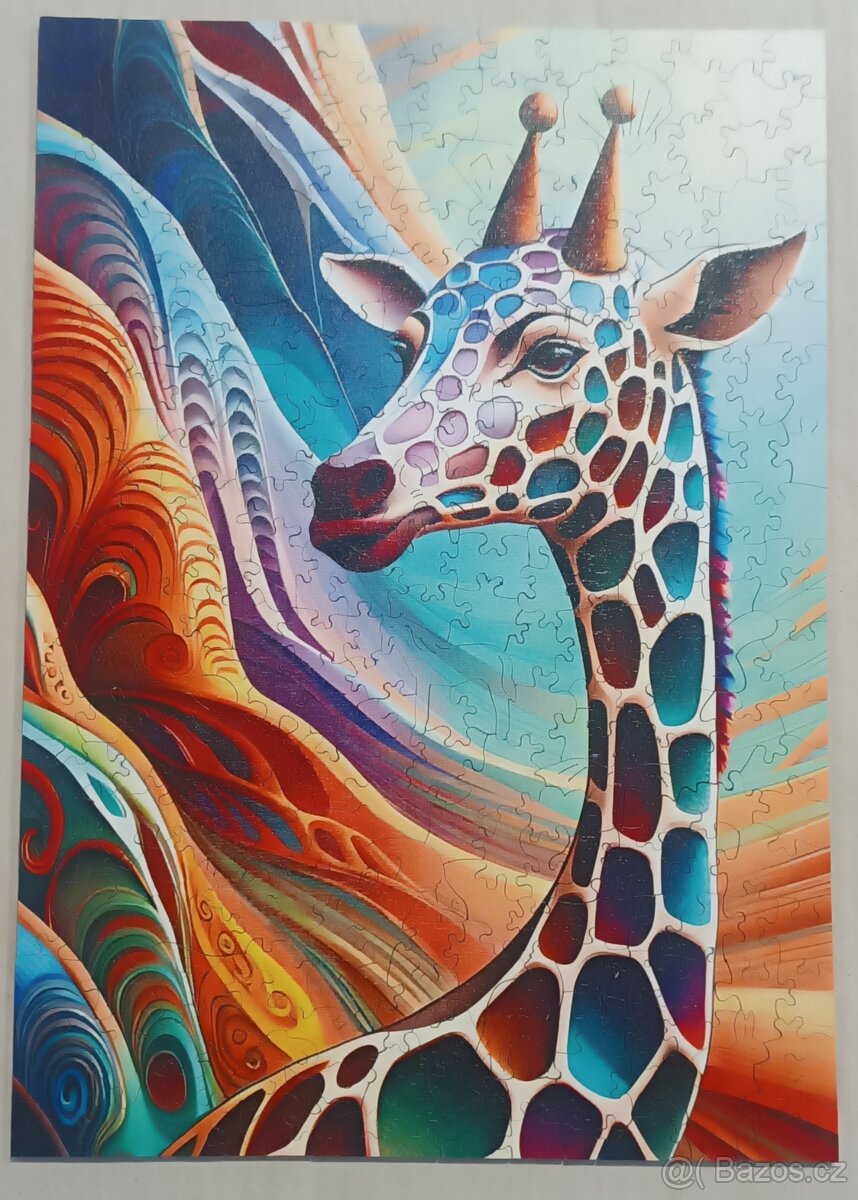 Dřevěné puzzle s motivem žirafy