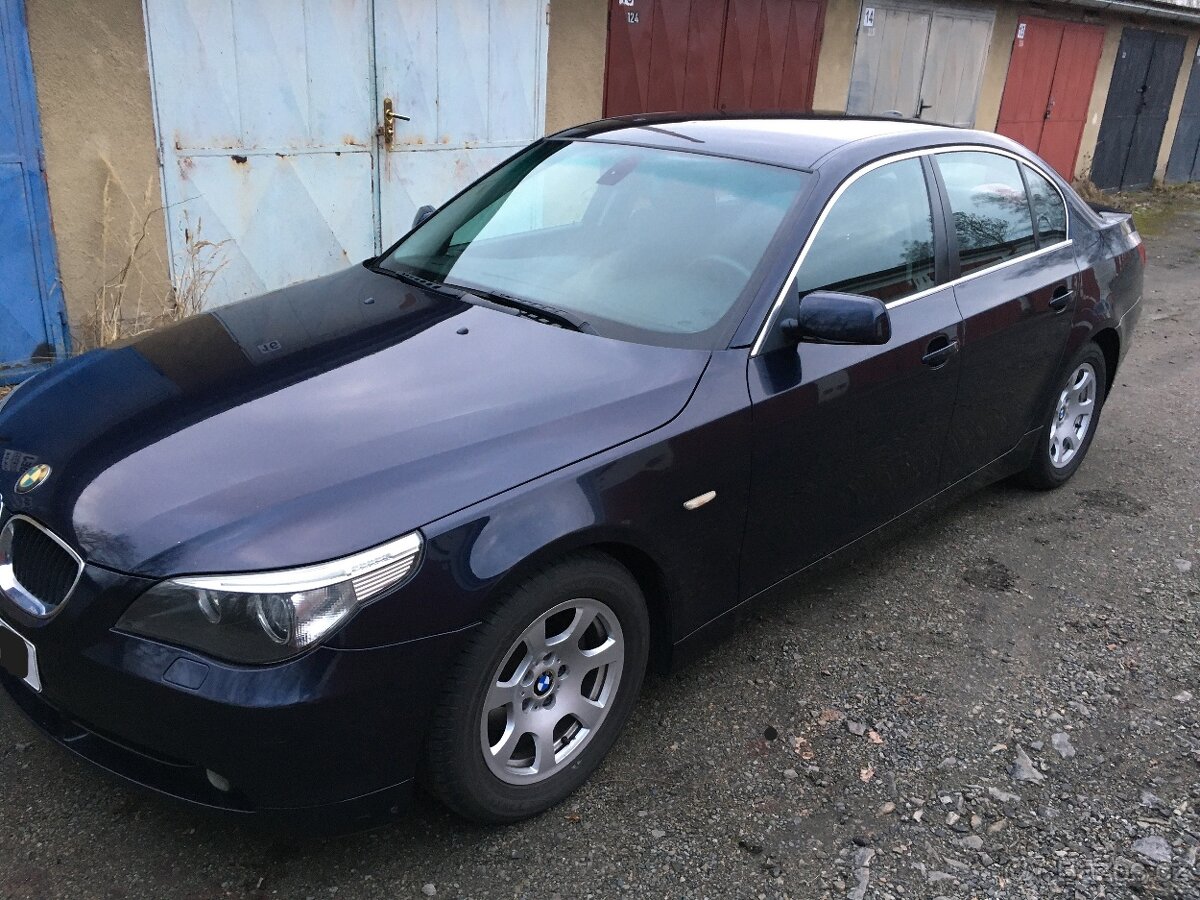BMW E60 525i, M54 141kw,ČR