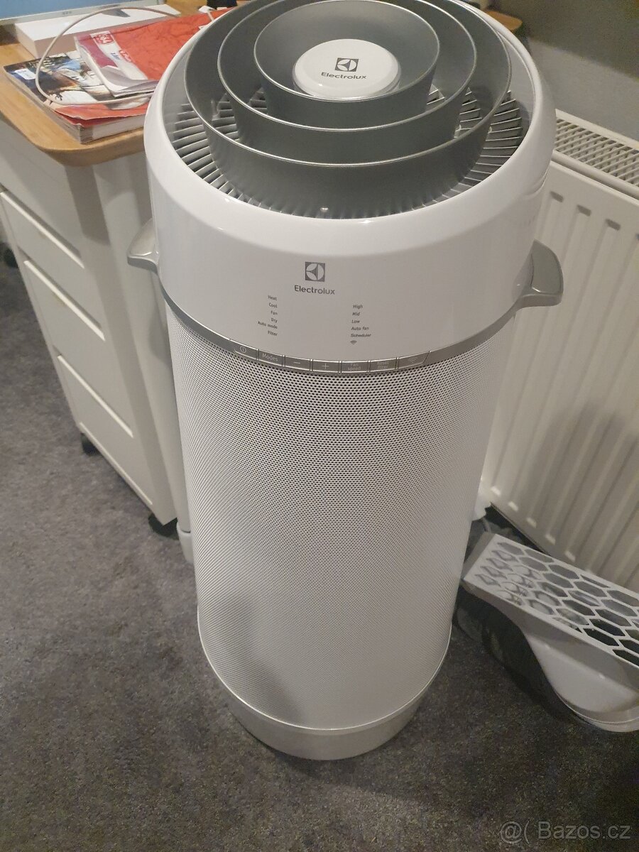 Přenosná klimatizace Electrolux WP71-265WT