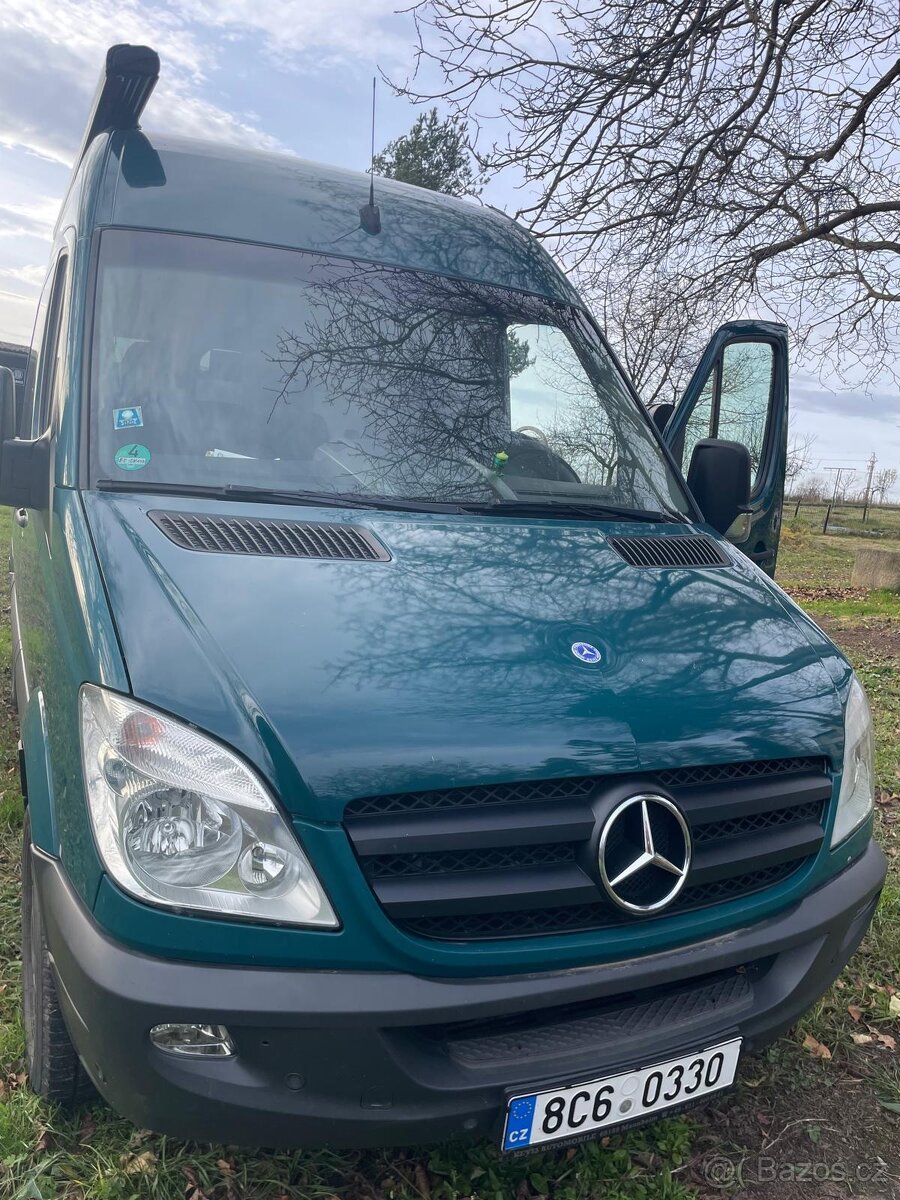 Mercedes Benz obytný