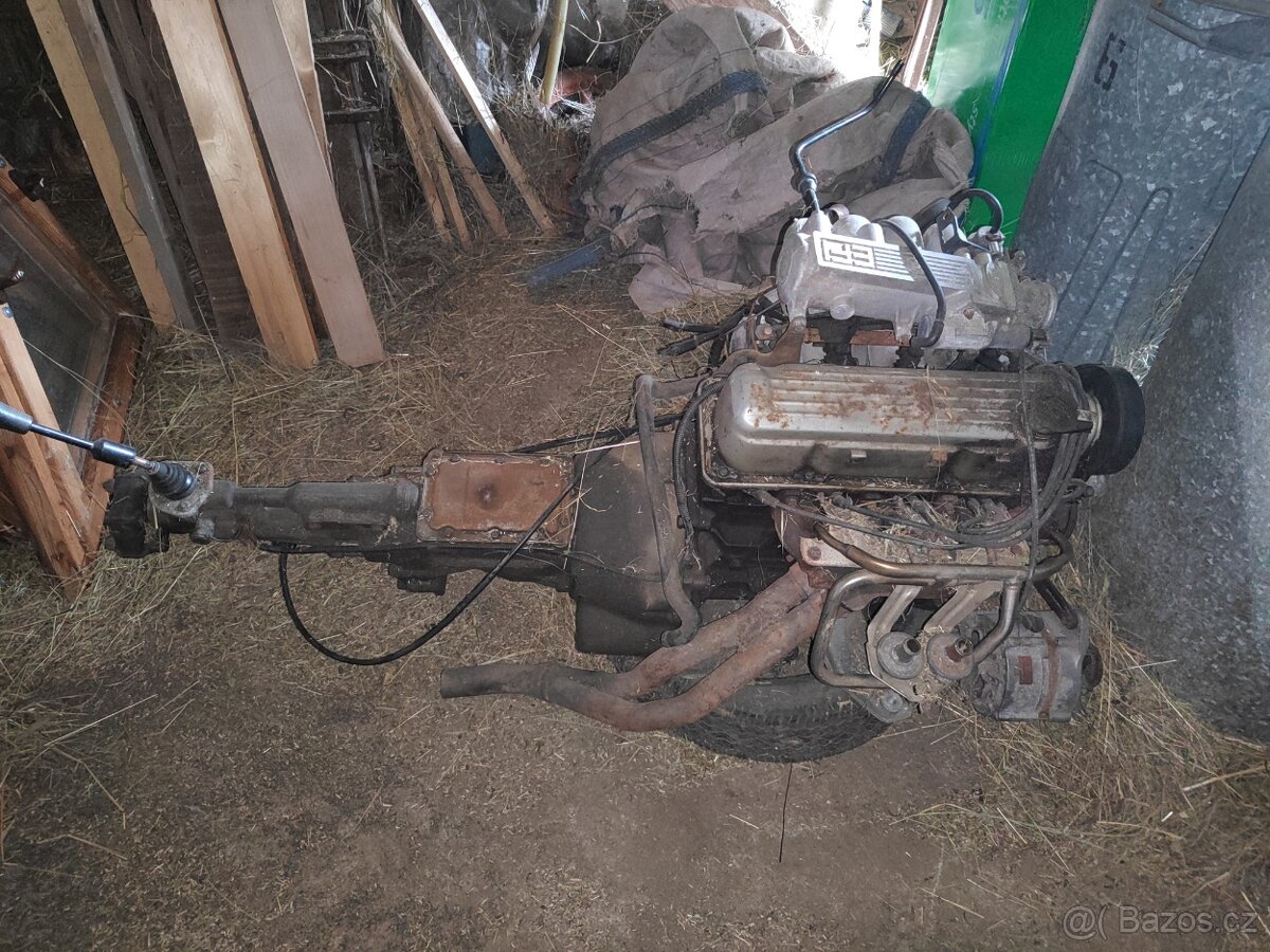 Motor Ford Pinto 2.0 OHC s převodovkou