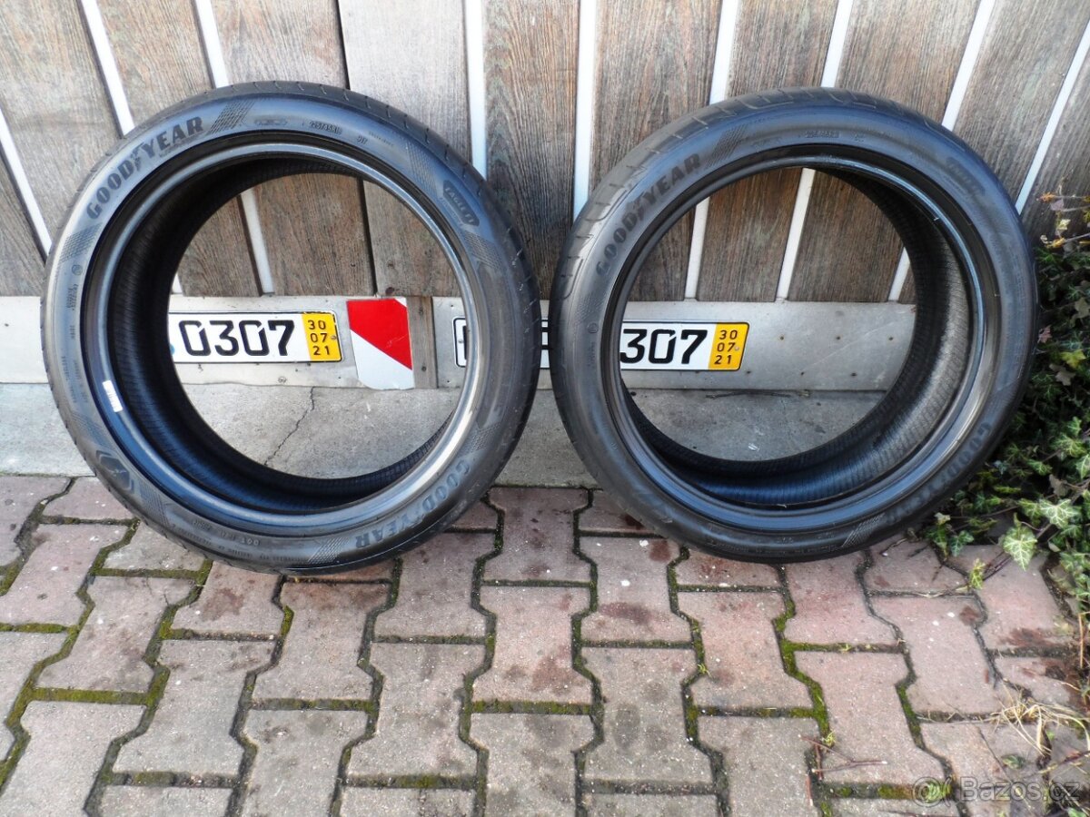 2X Letní Pneu Goodyear 225/45/18