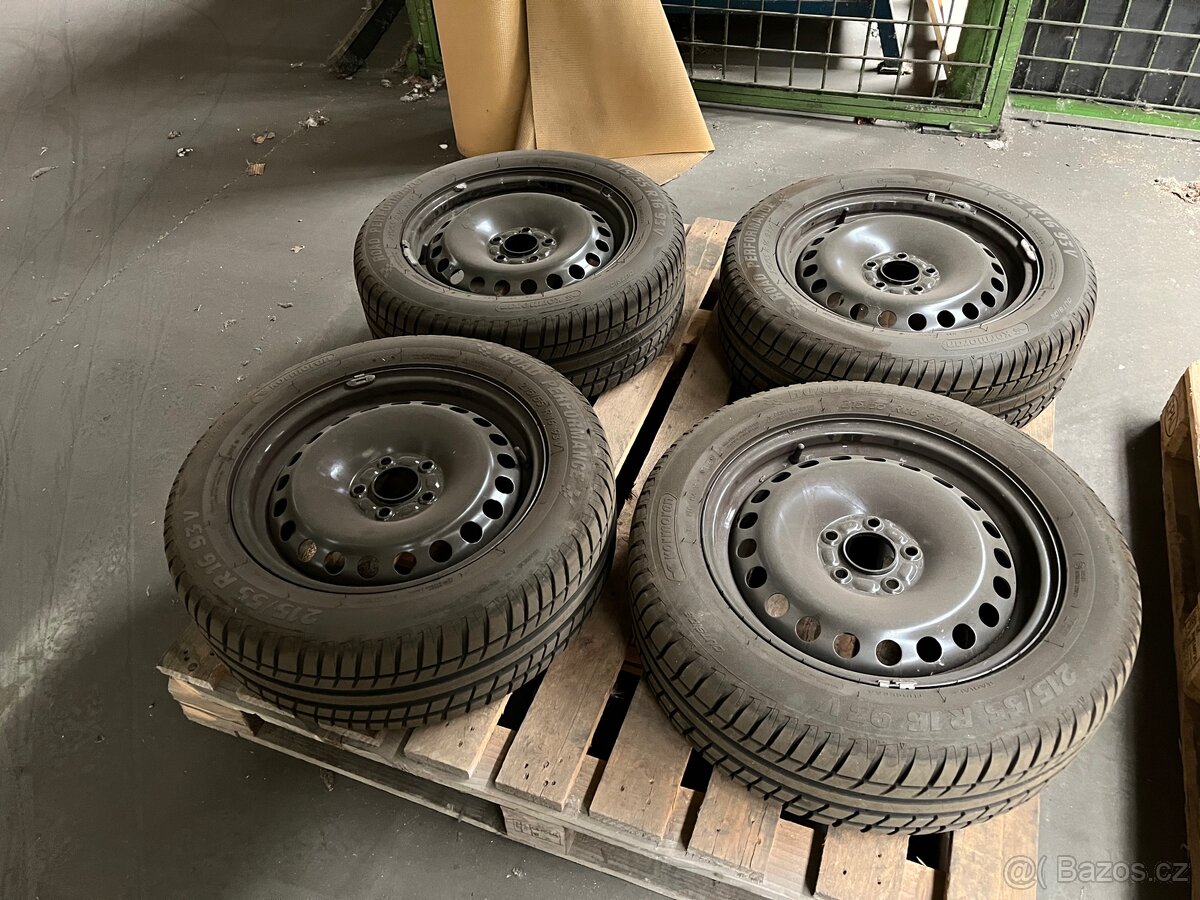 Zánovní letní pneu 215/55 R16, 5x108 ET 50