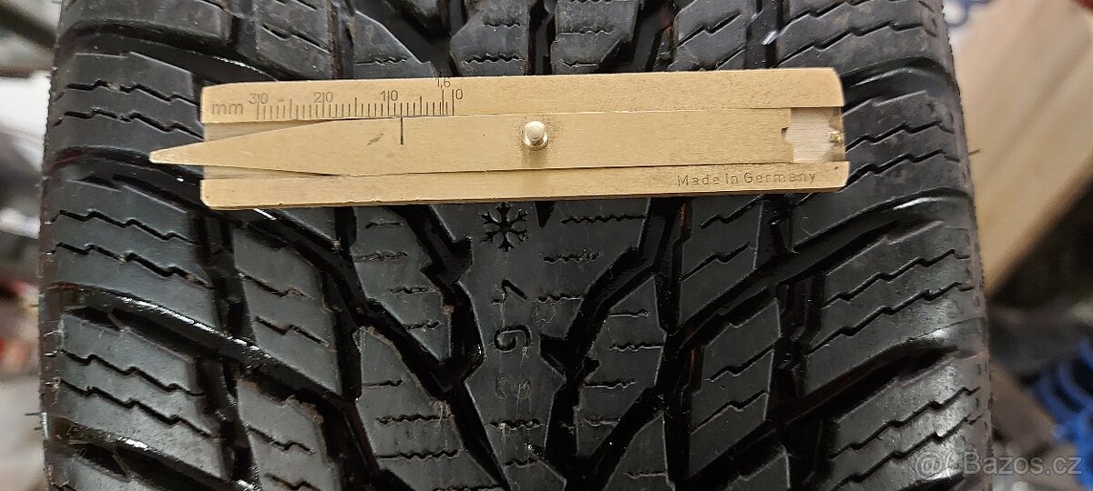 Zimní pneu 185/60R14 Nokian (90)