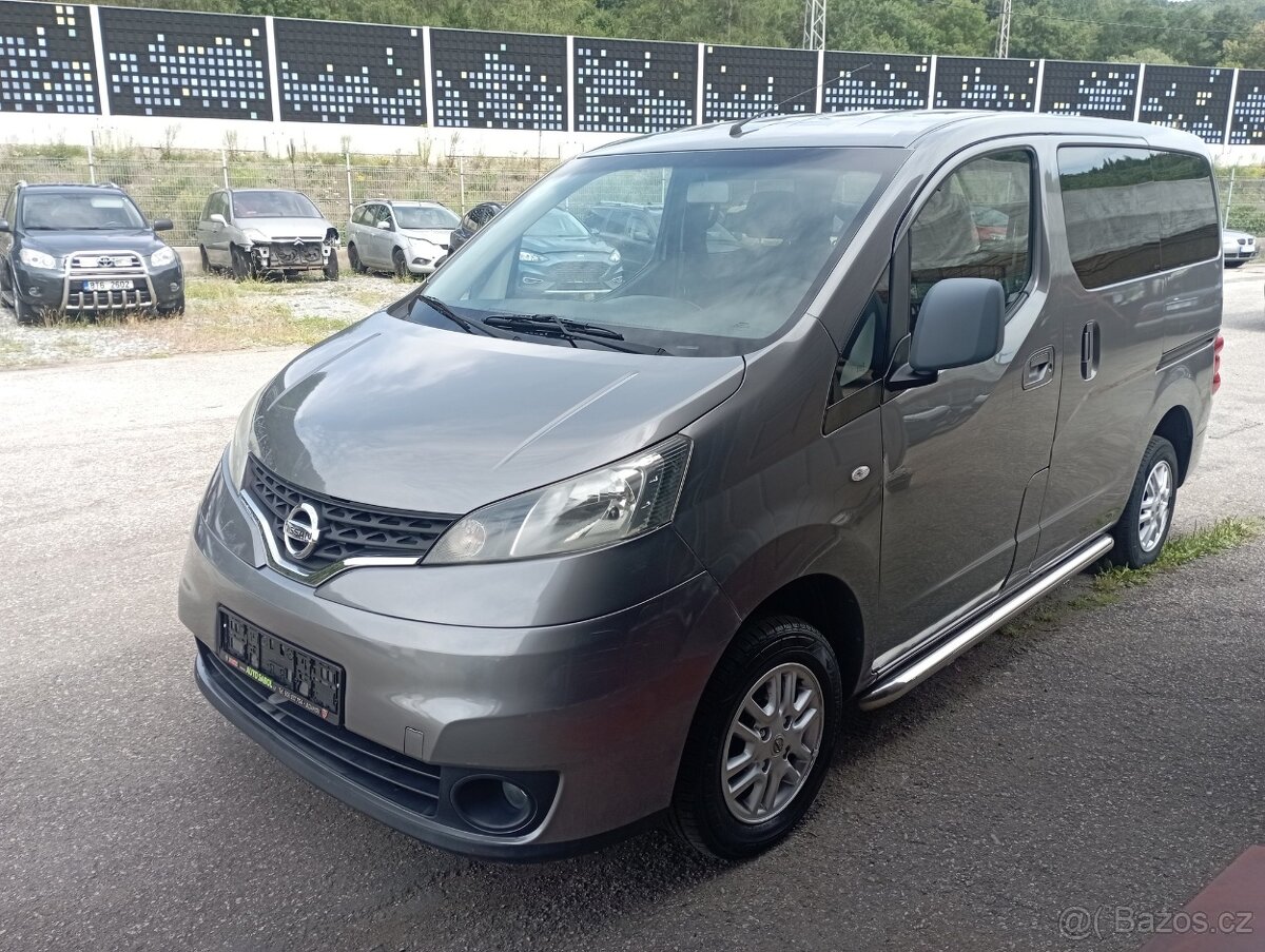NISSAN N200 EVALIA/PĚKNÉ/2013