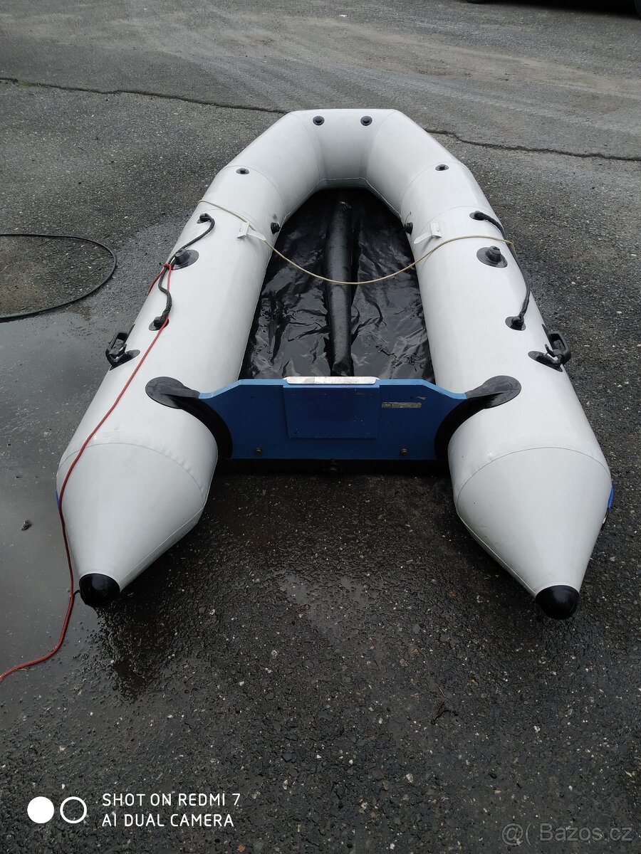 člun zodiac zoom 310