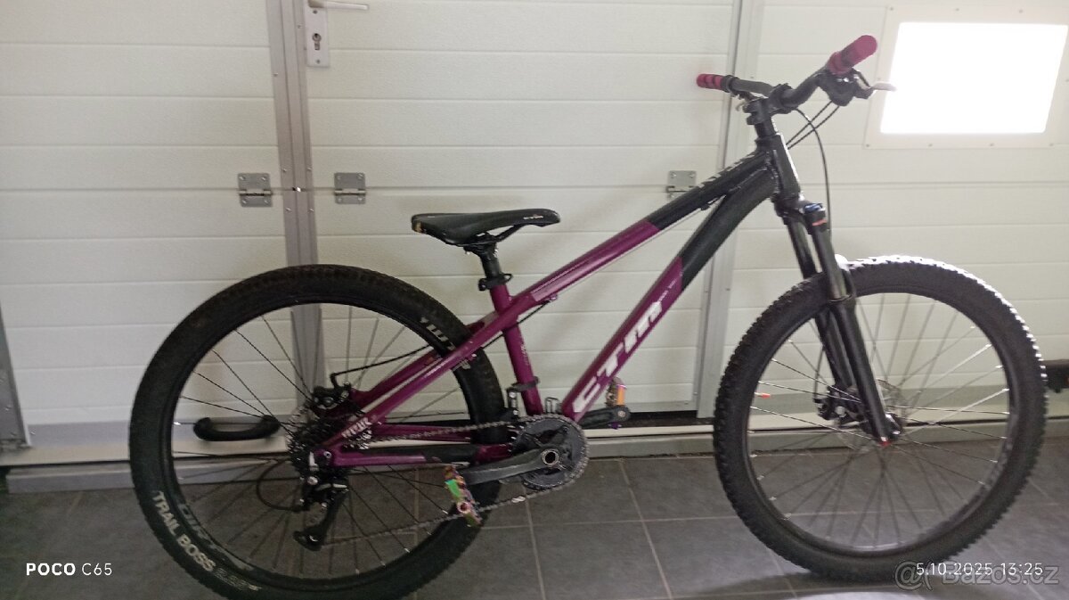 Dirt bike