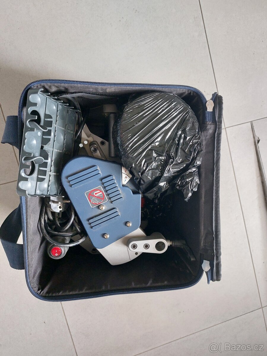 Ruční olepovačka hran IGM BR300 s stolem IGM ST95B