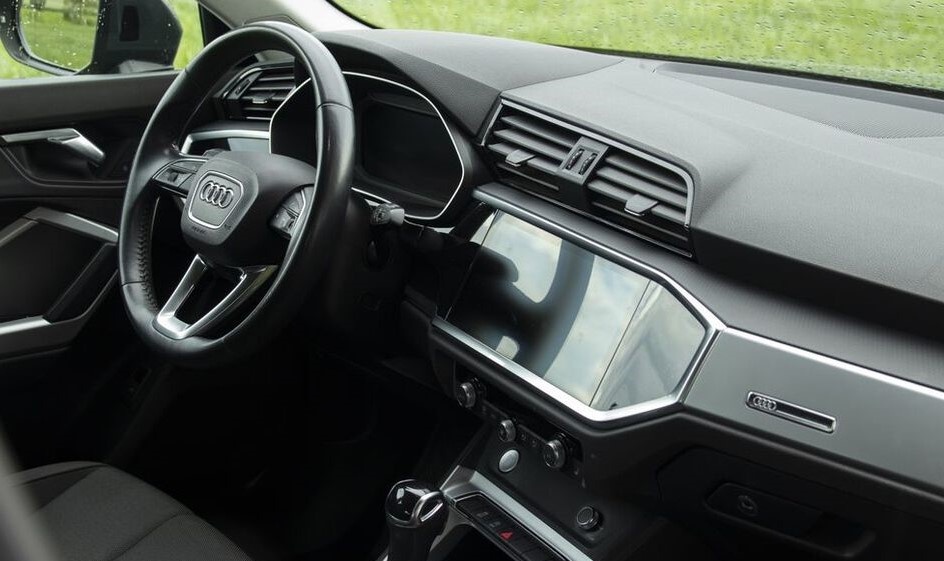 Prodam Audi Q3