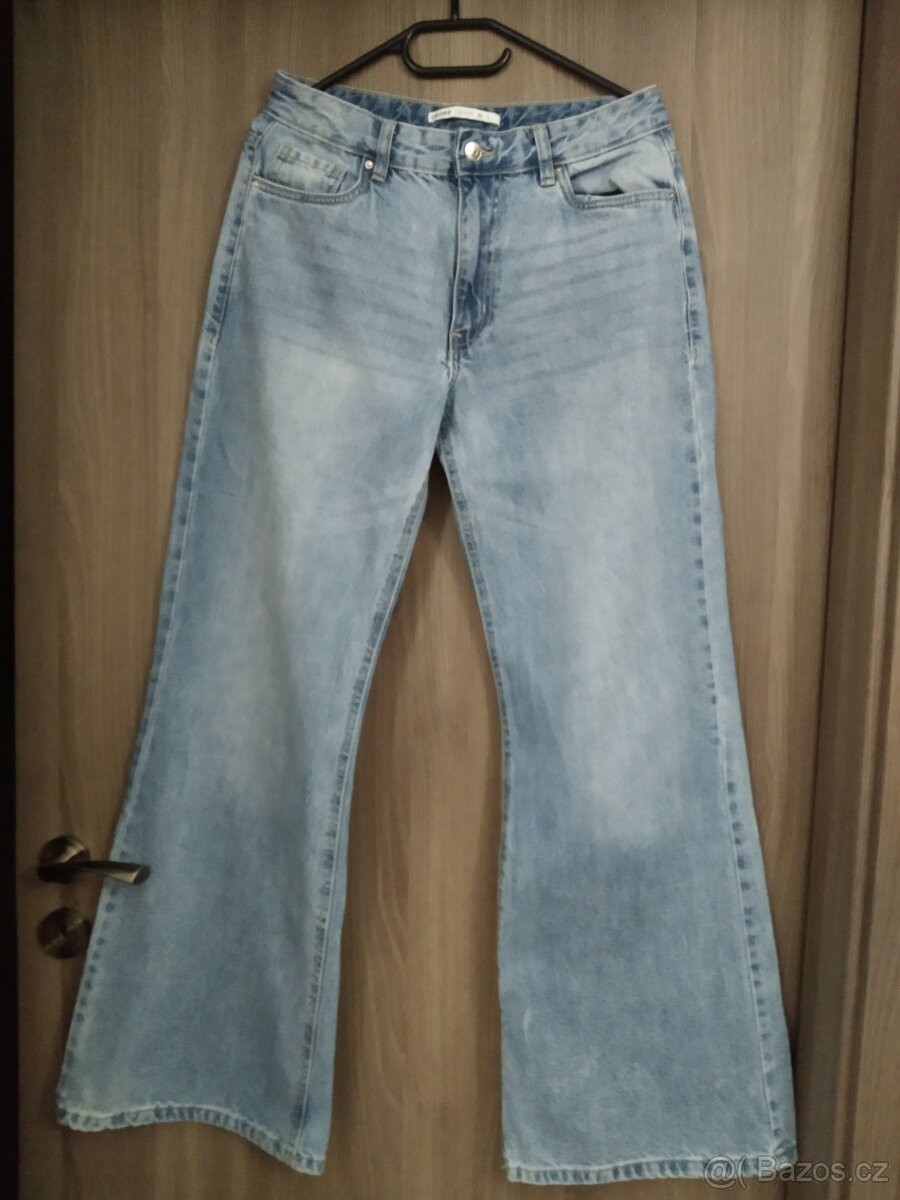 PRODÁM DÍVČÍ/DÁMSKÉ rifle/džíny CROOP vel.36/S