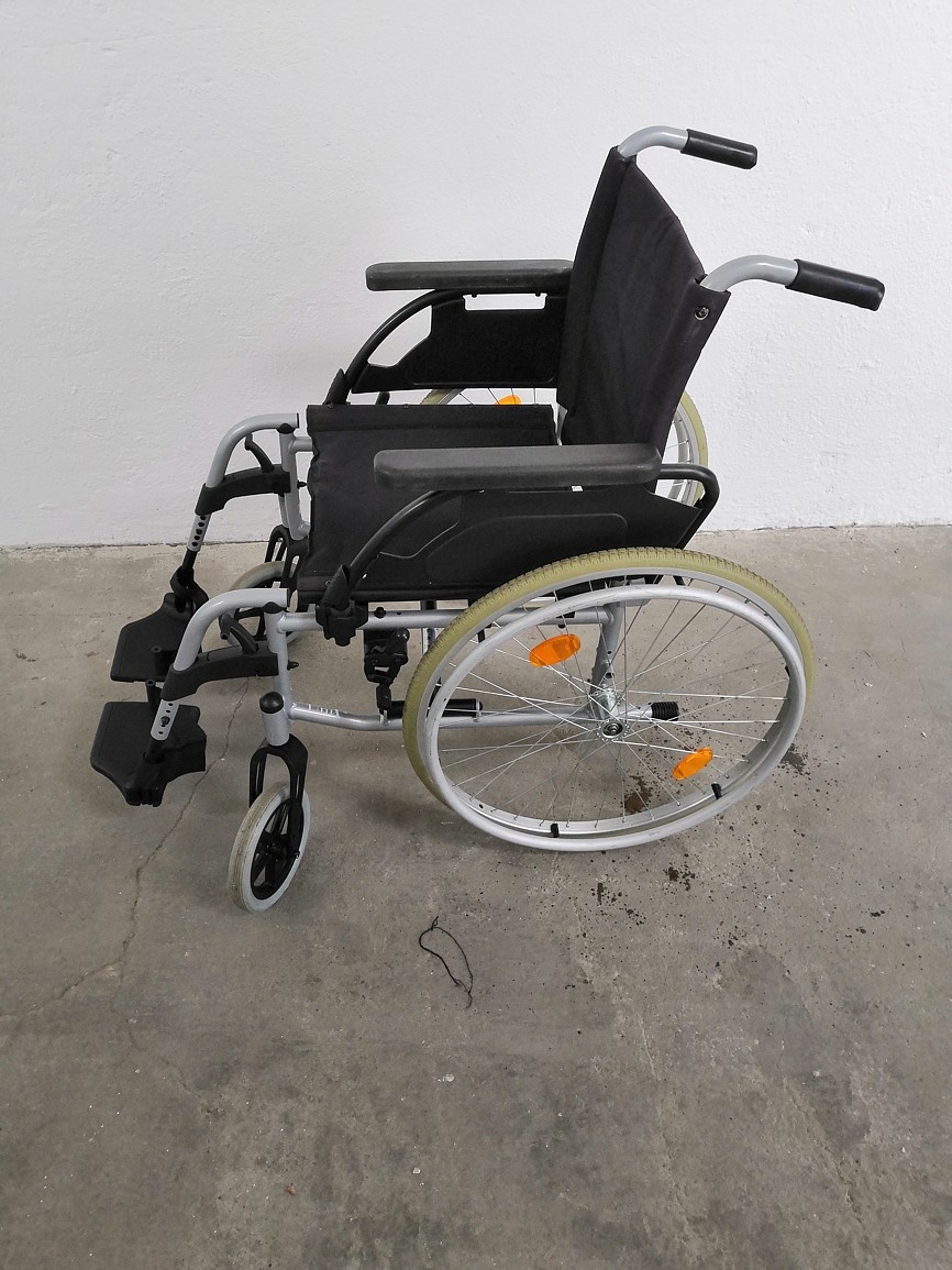 Invalidní vozík Breezy