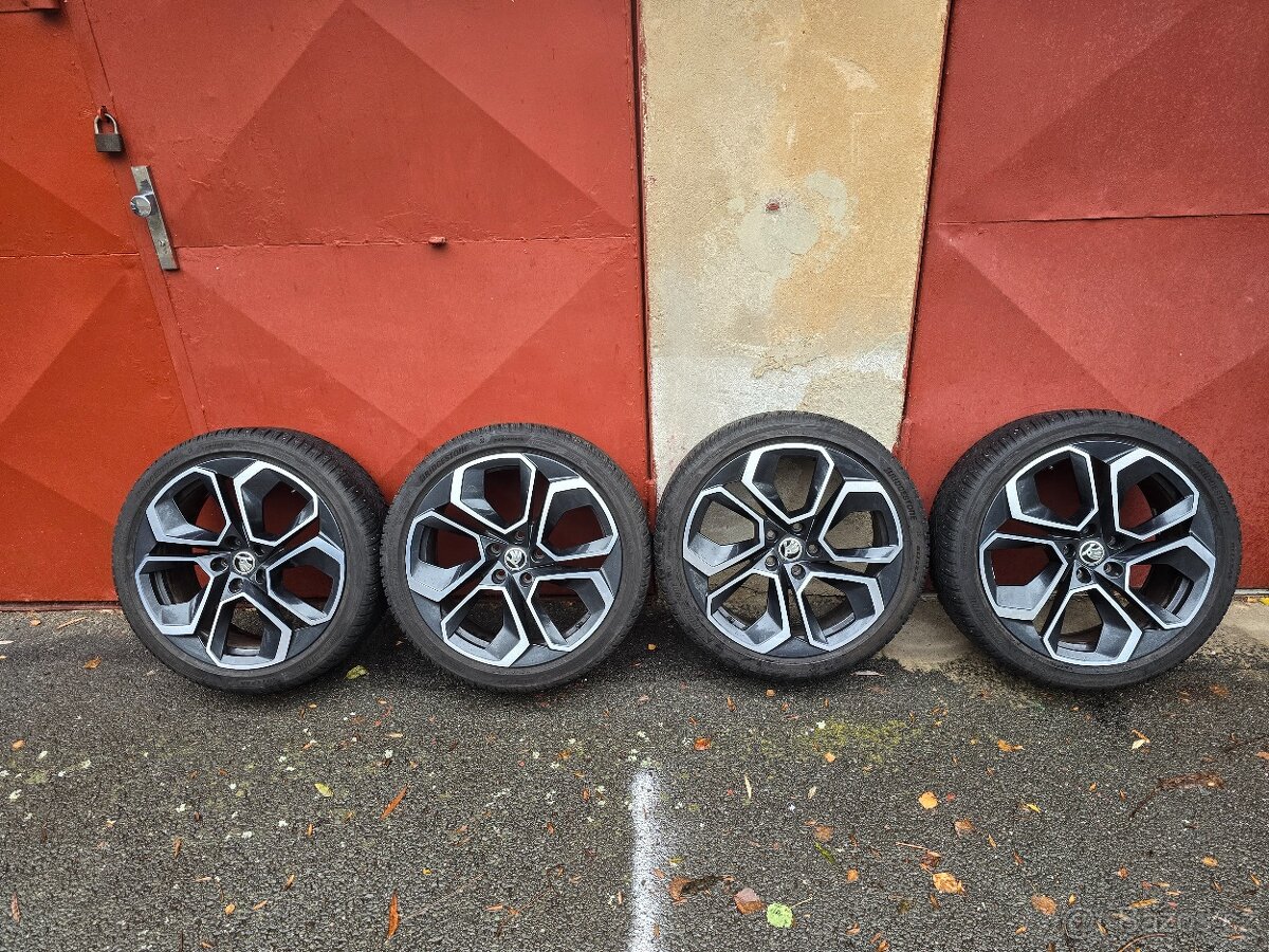 Zimní sada kol pneu Škoda Octavia Altair R19, TPMS