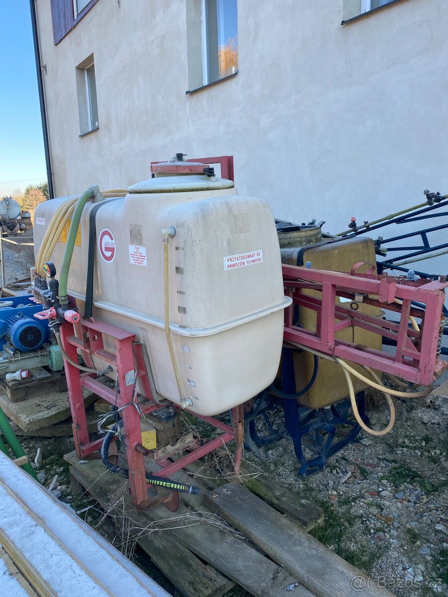 postřikovač Gama 512