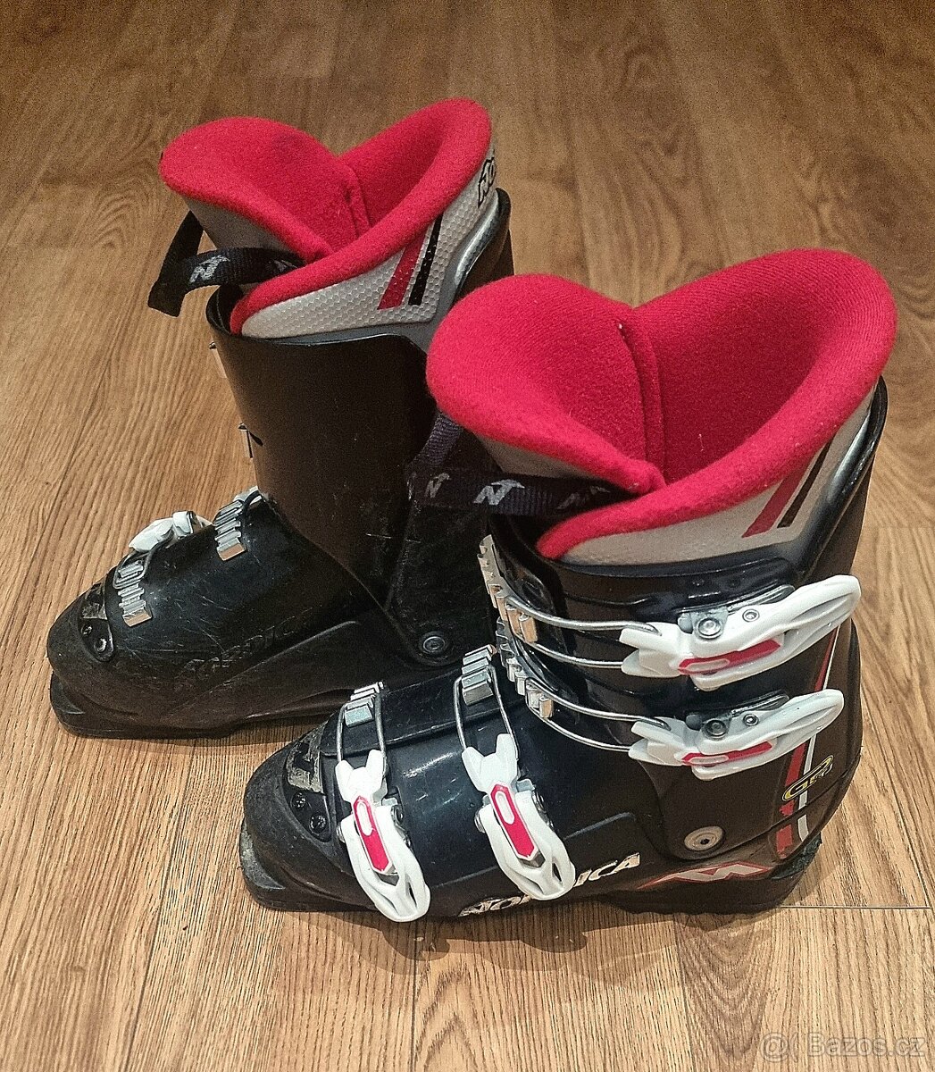 Přeskáče sjezdové boty Nordica