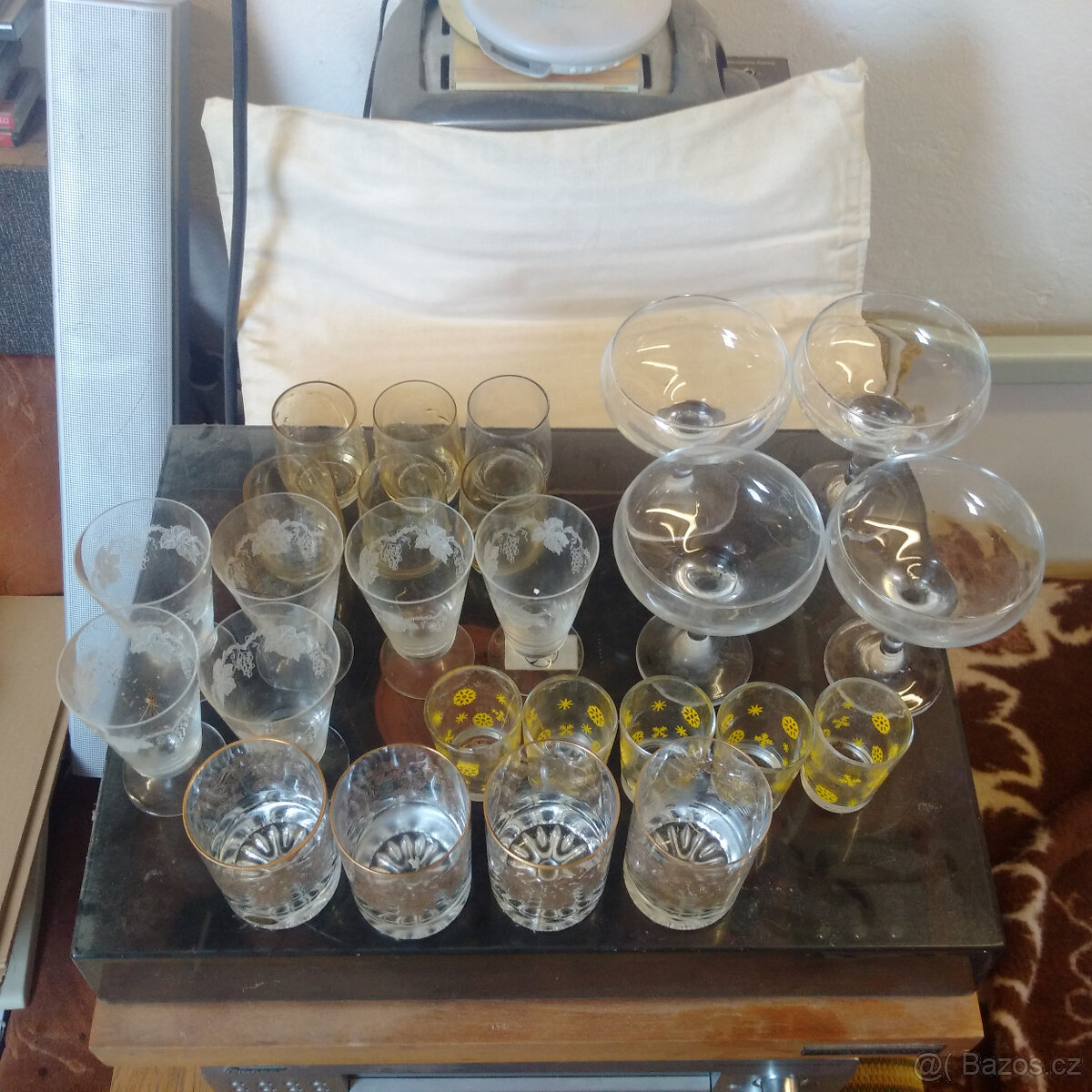 Pozůstalost - retro sklo