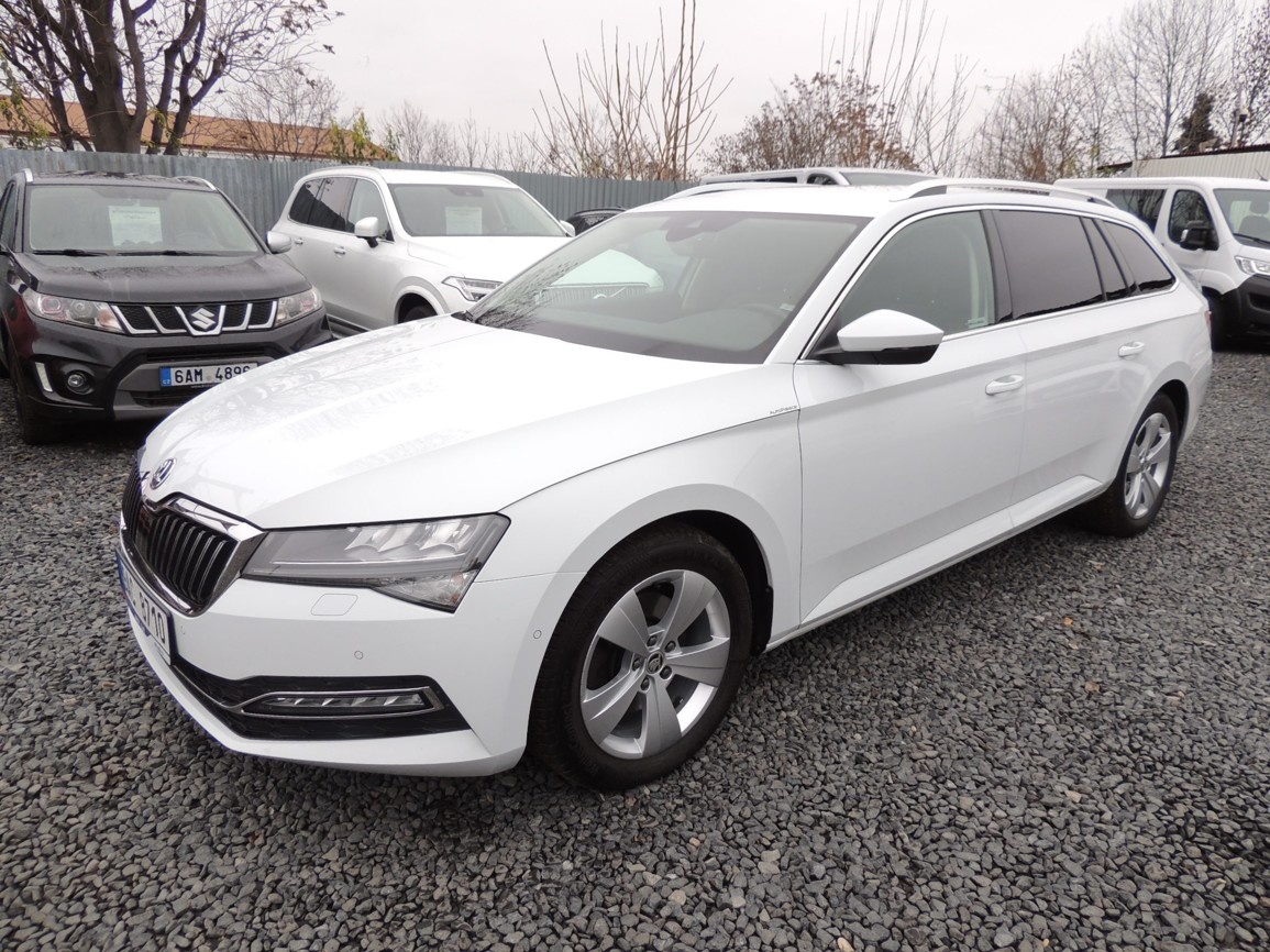 Škoda Superb Combi 2.0TDi,110kw,Style,2022,Webasto,1maj,-21%