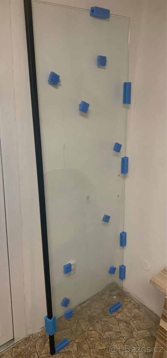 Koupelnové skleněné dveře Roth