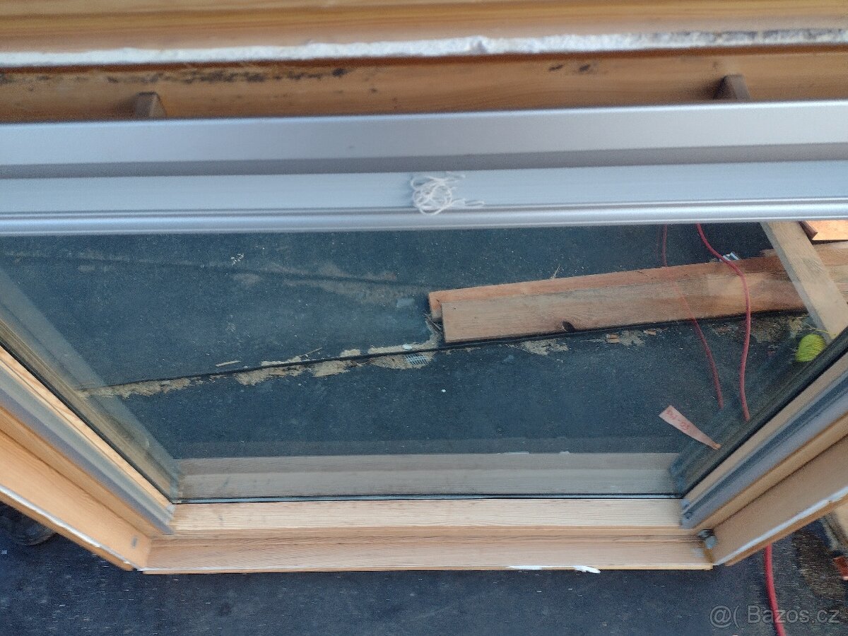 Střešní okno Velux