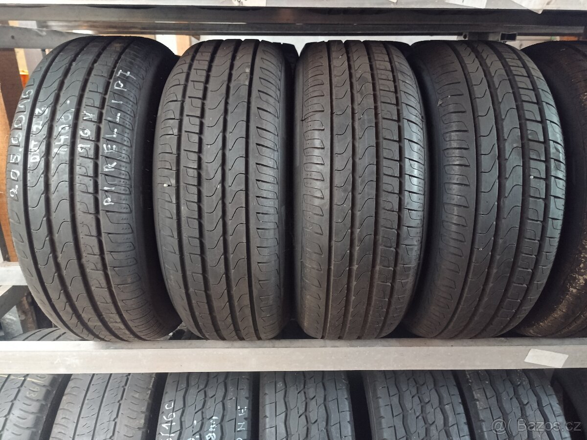 205/60/16 96V Pirelli P7