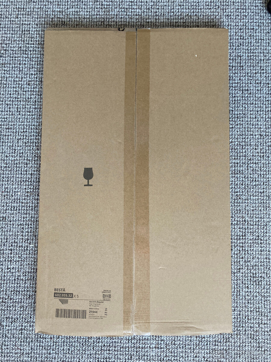IKEA BESTA 602.955.32 skleněné police 56x36cm, nerozbalené