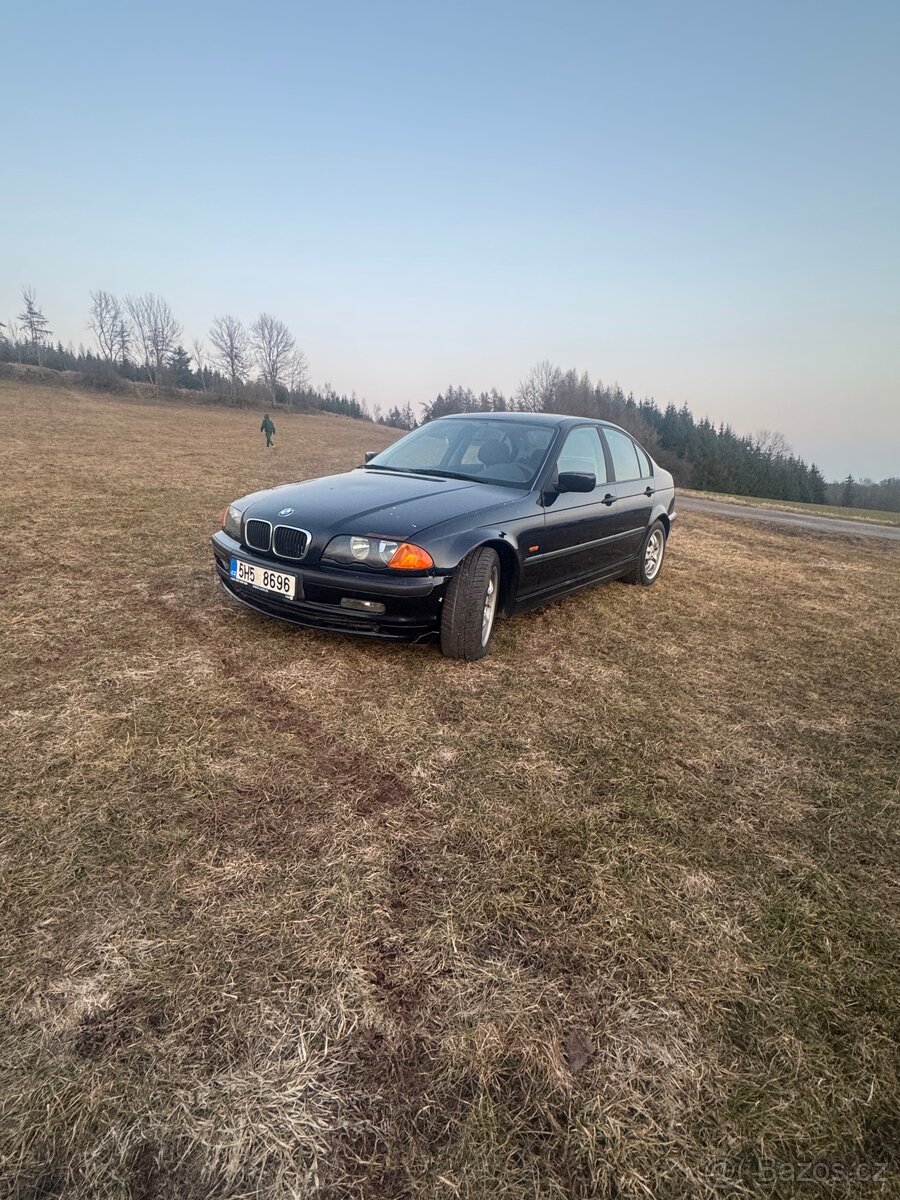 E46 318