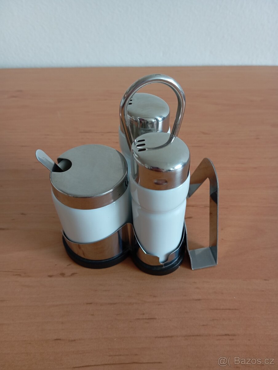 Třídílná porcelánová sada na dochucení
