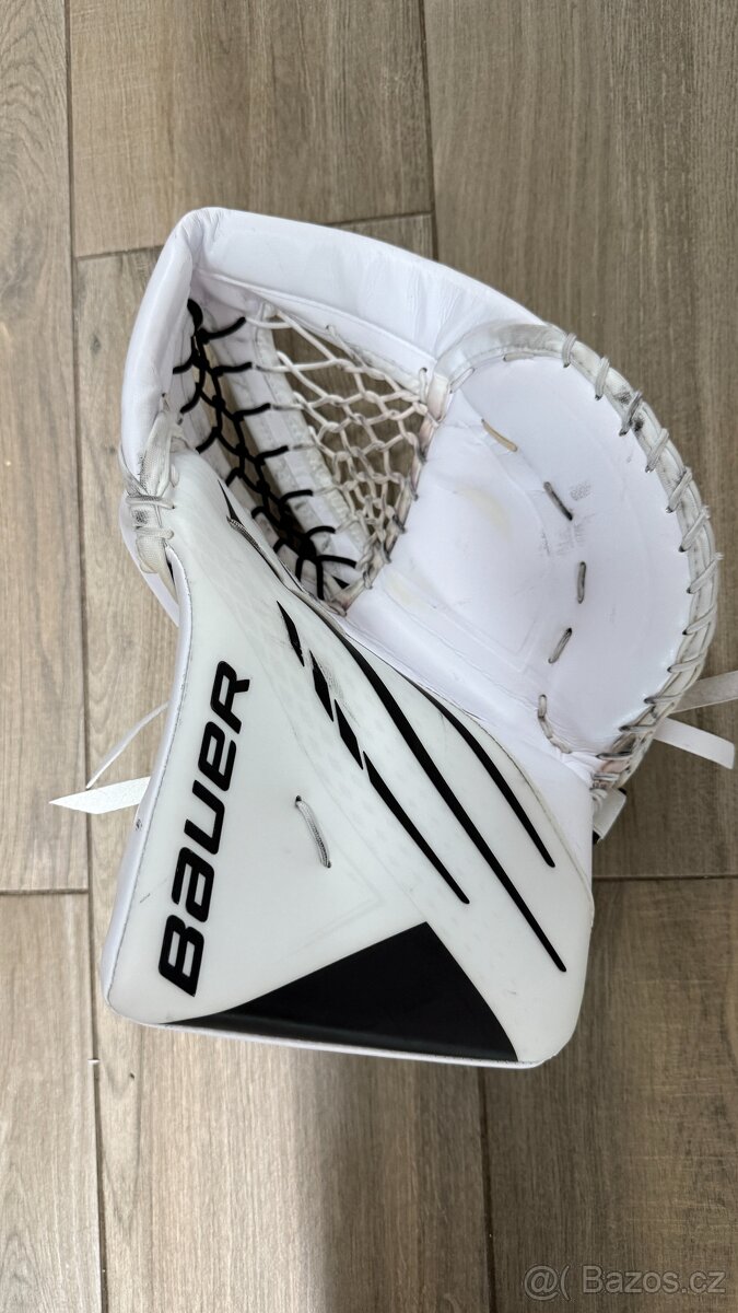 Lapačka Bauer Hyperlite Sr ( levá ruka )