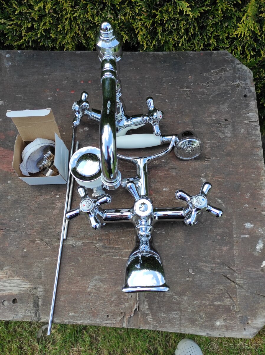 Koupelnový bateriový set