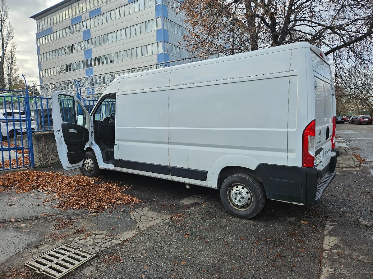 Peugeot boxer