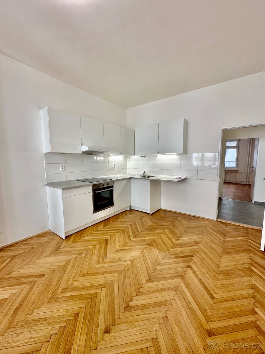 Pronájem bytu 3+1 - 77,1 m2, ulice Poštovská - Brno .