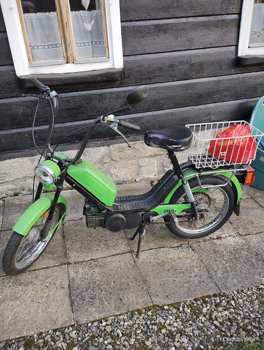 JAWA Babetta Typ 210 215 jednorychlostní