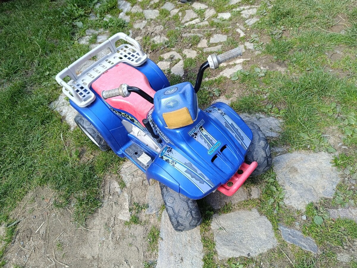 Elektrická čtyřkolka Peg-Perego