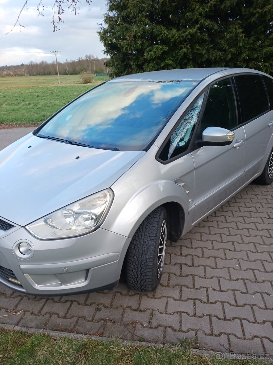 Prodám Ford Smax