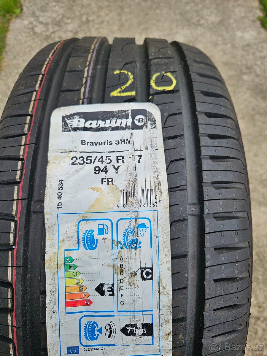 235/45R17 94Y Barum Bravuris 3HM  nová 1ks