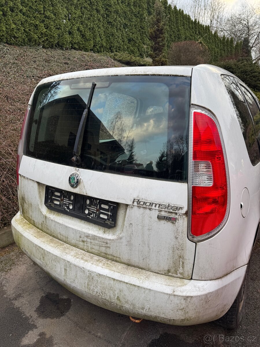 Škoda Roomster díly