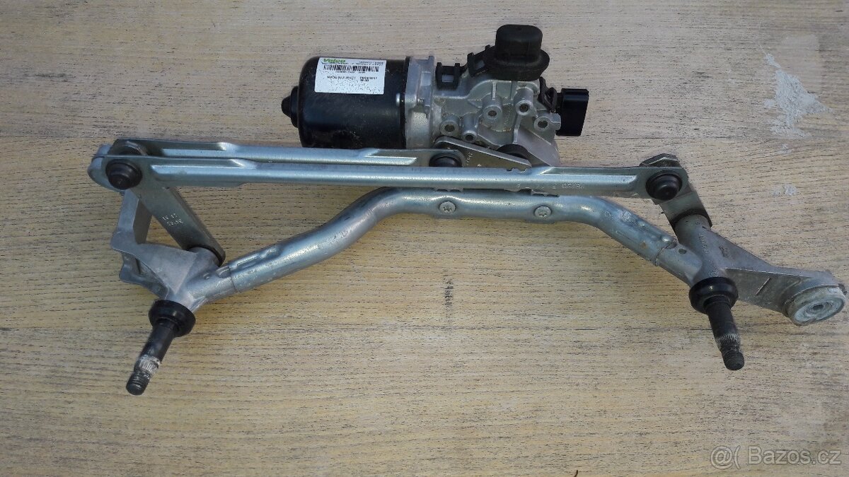 Mechanismus stěračů clio IV