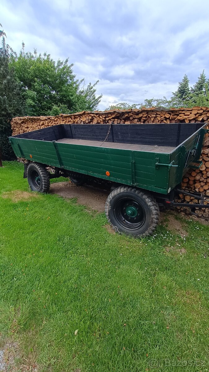 Vlek za traktor 5t