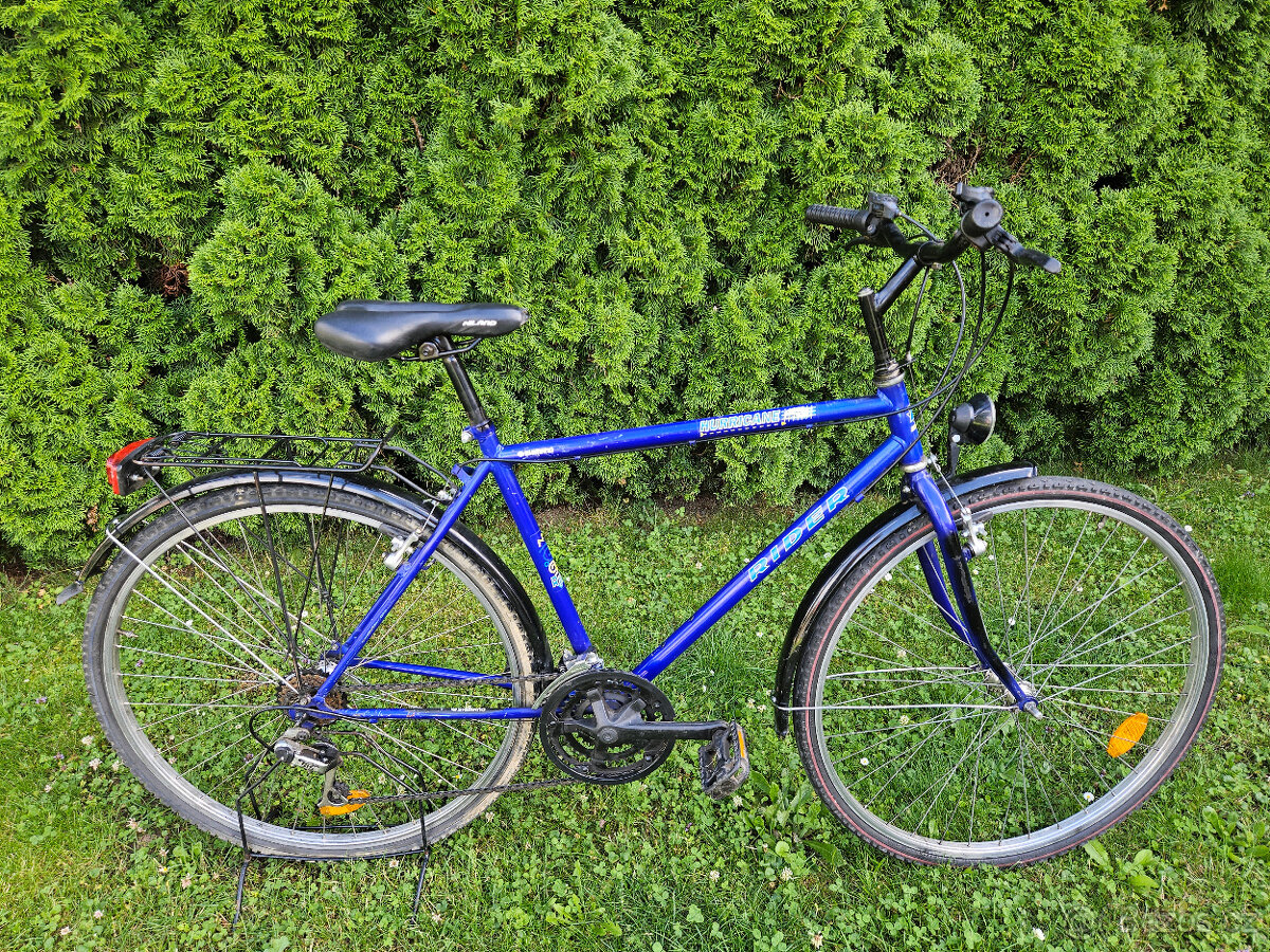 Funkční starší pánské krosové kolo, od 165 do 180 cm