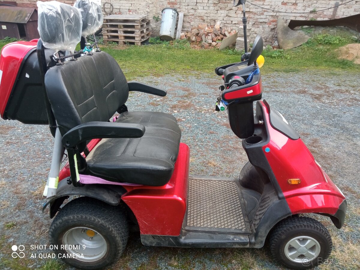 Elektrický vozík pro seniory pro dvě osoby