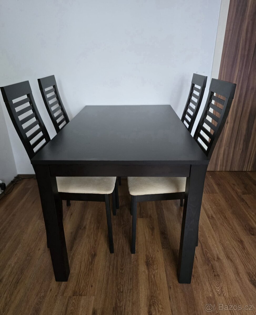 Prodám stůl a židle